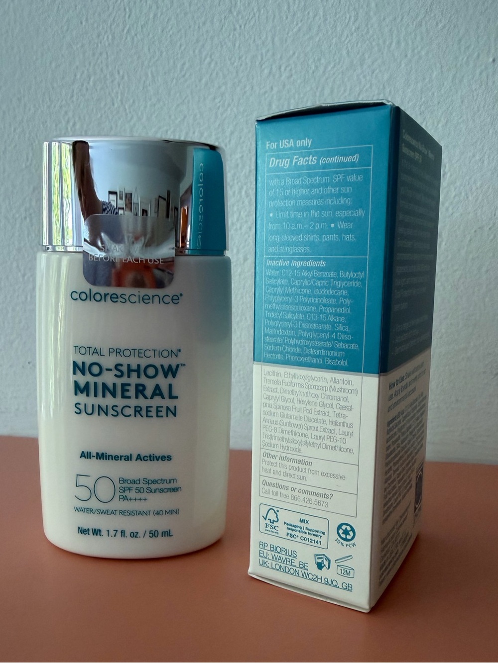 Colorescience Total Protection No-Show Mineral Sunscreen SPF 50 NIB 1.7 oz - Picture 2 of 5